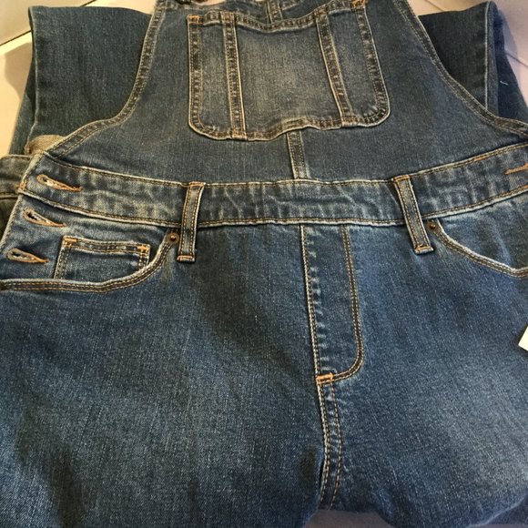 Universal Thread Mid Rise Denim Straight Overalls - Picture 3 of 5